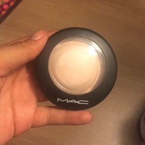 MAC Mineralized Skinfinish - Warm Rose
